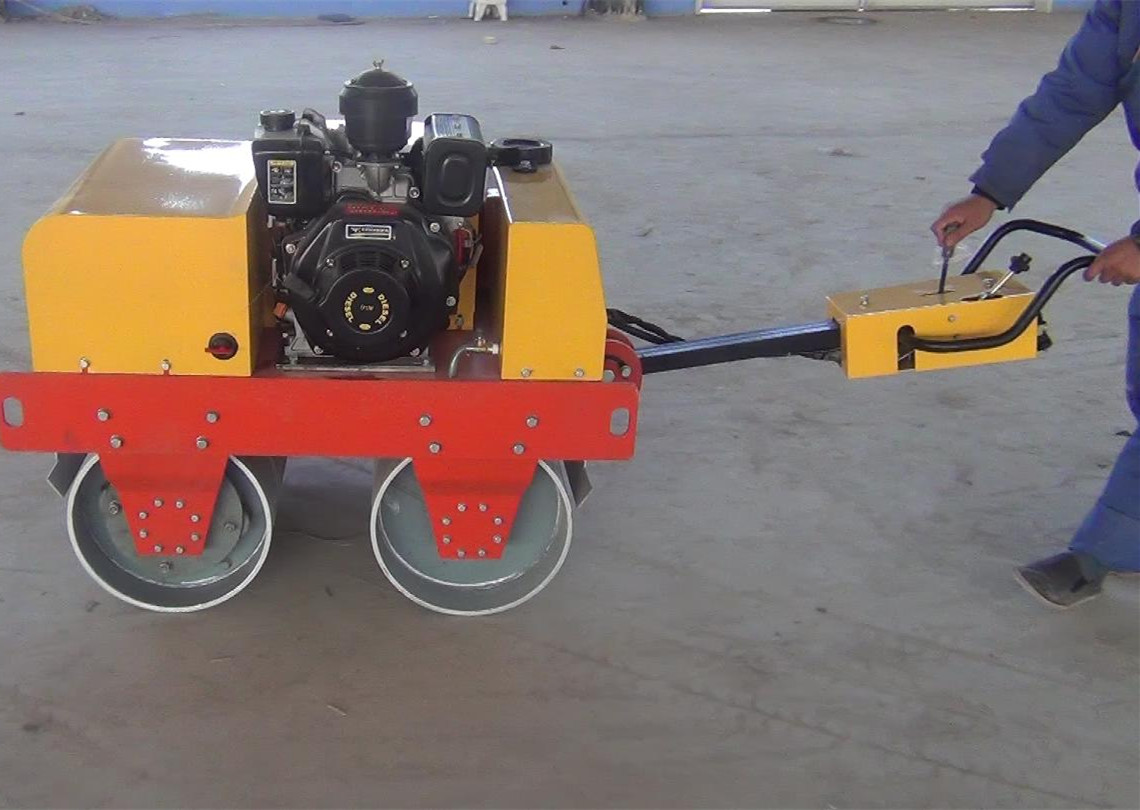 600SC小型壓路機